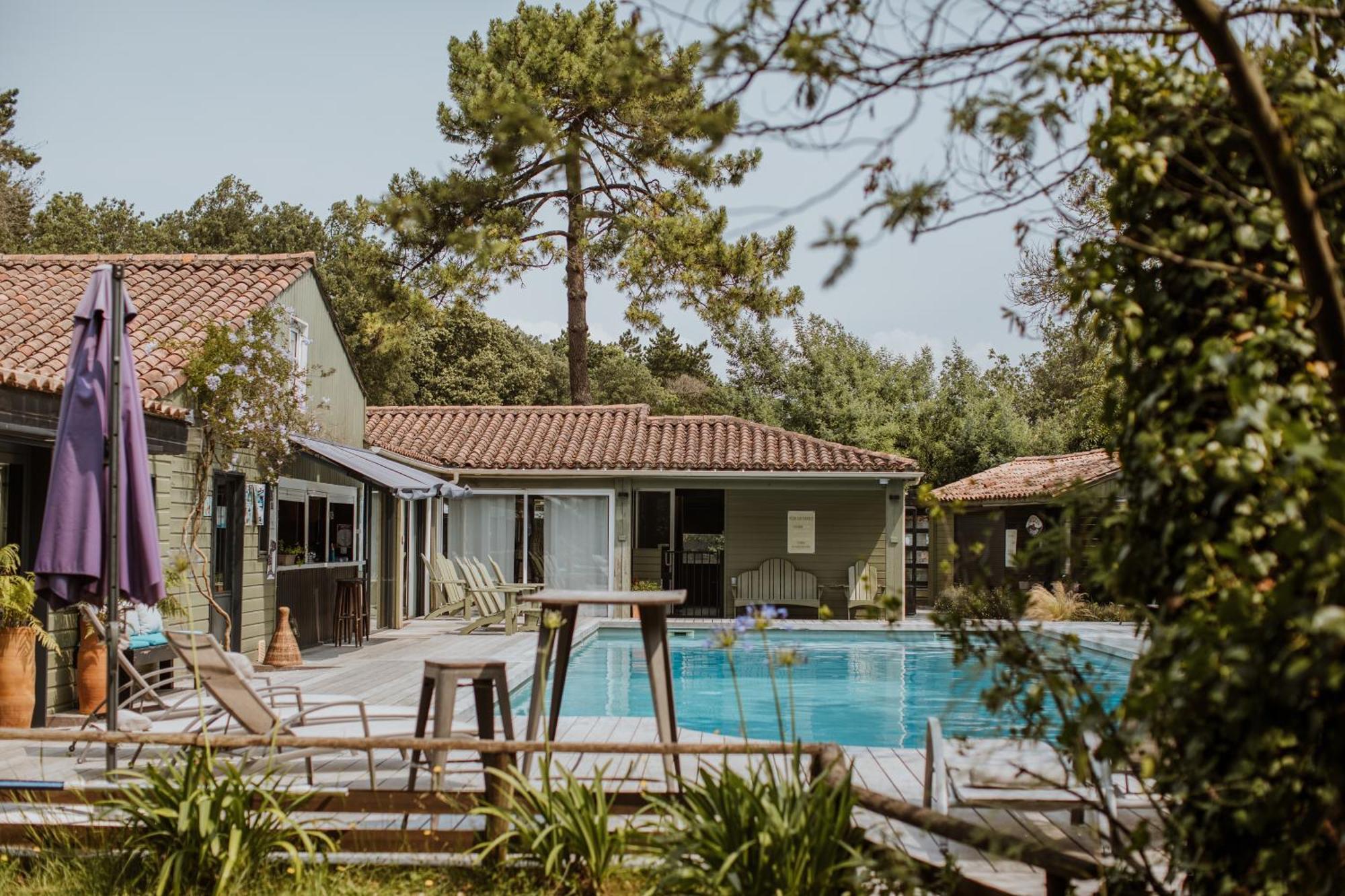 Le Bois Saint Martin Hotel Buitenkant foto