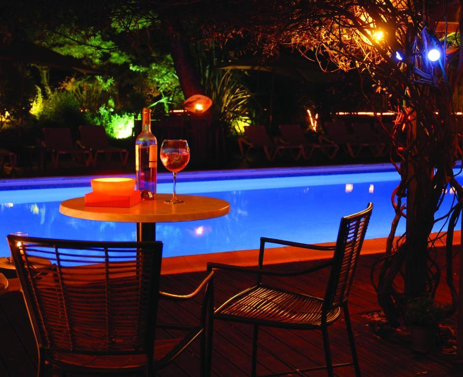 Le Bois Saint Martin Hotel Buitenkant foto